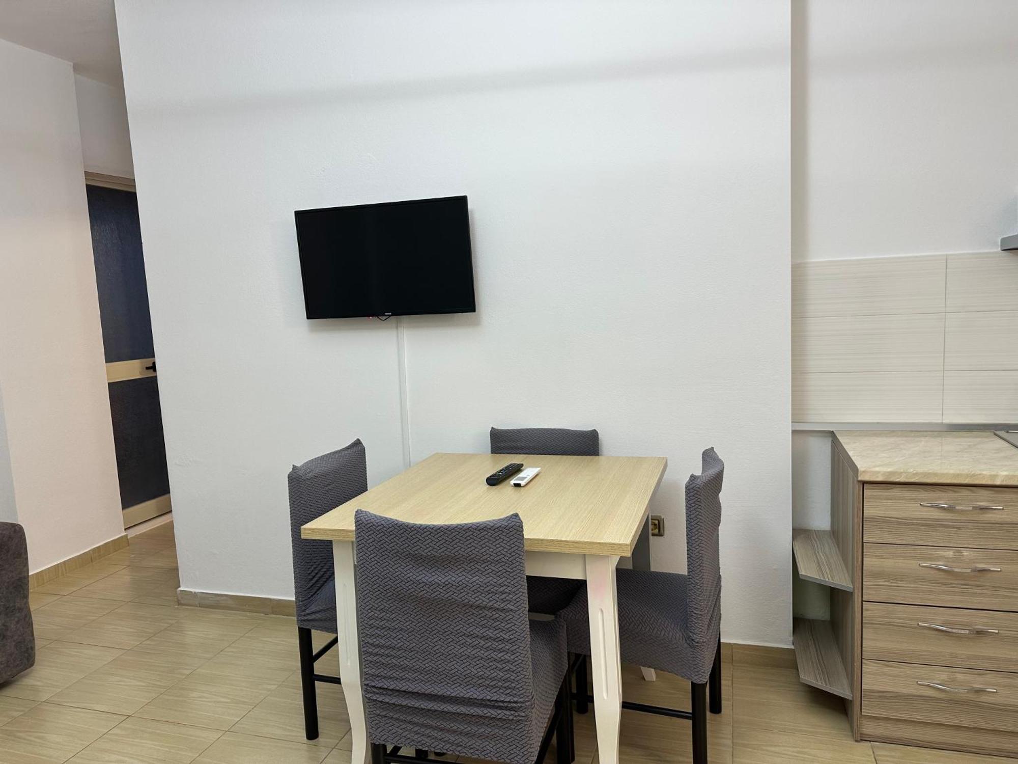 Appartement Shell 2 *